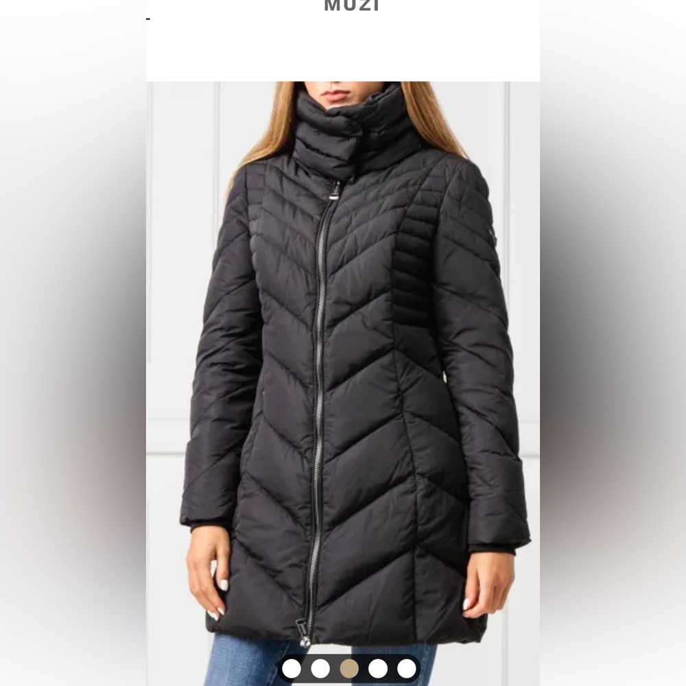 Guess Women's Black Puffer Jacket ( New Without Tag)
